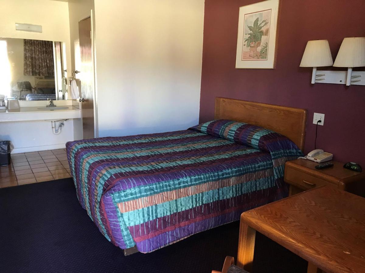 Luxury Inn George West Dış mekan fotoğraf